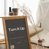 Song Player Poster 9 – im Wohnzimmer
