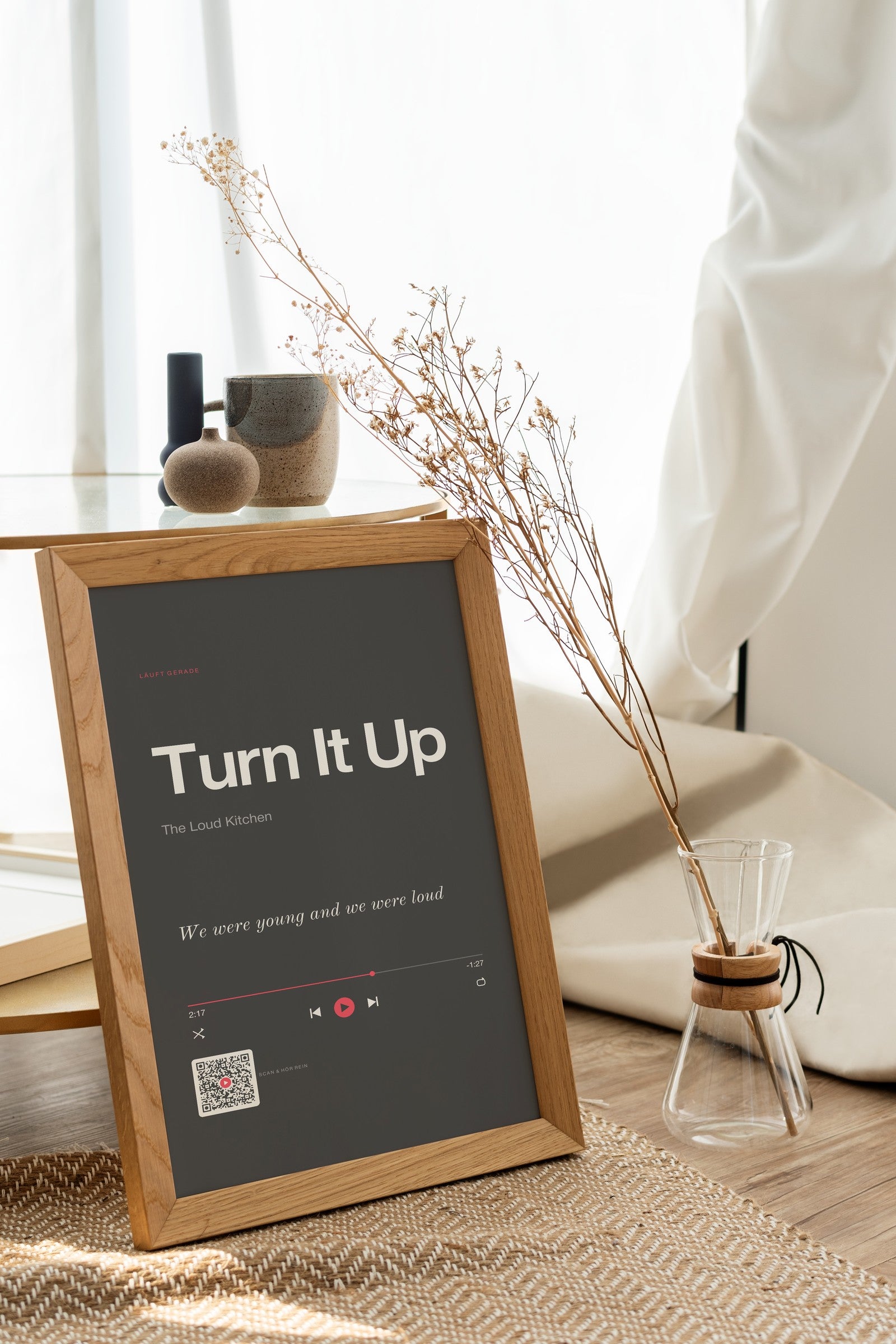 Song Player Poster 9 – im Wohnzimmer