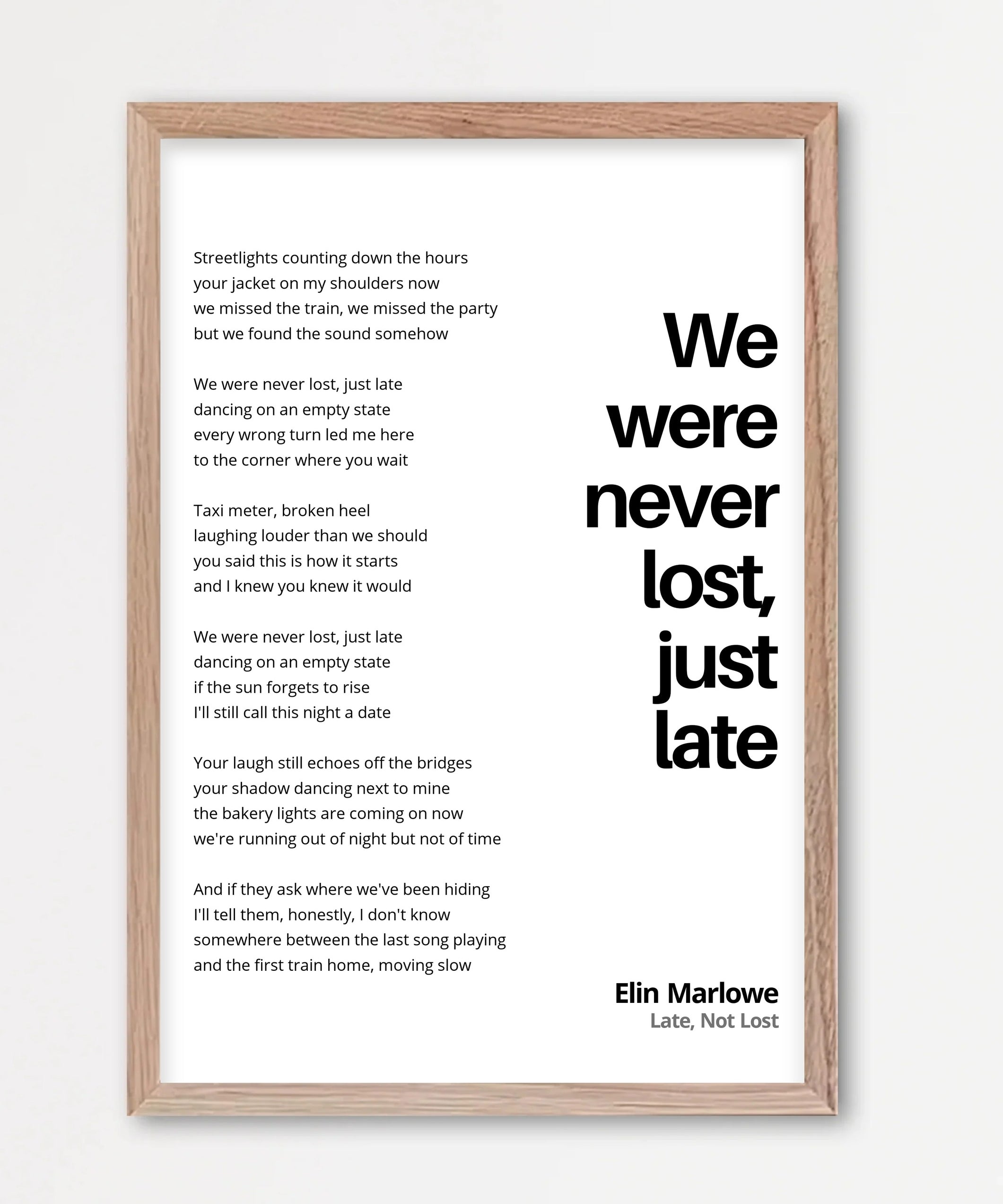 Personalisiertes Songtext-Poster mit Wunschzitat, Design 1 – Echtholzrahmen Natur
