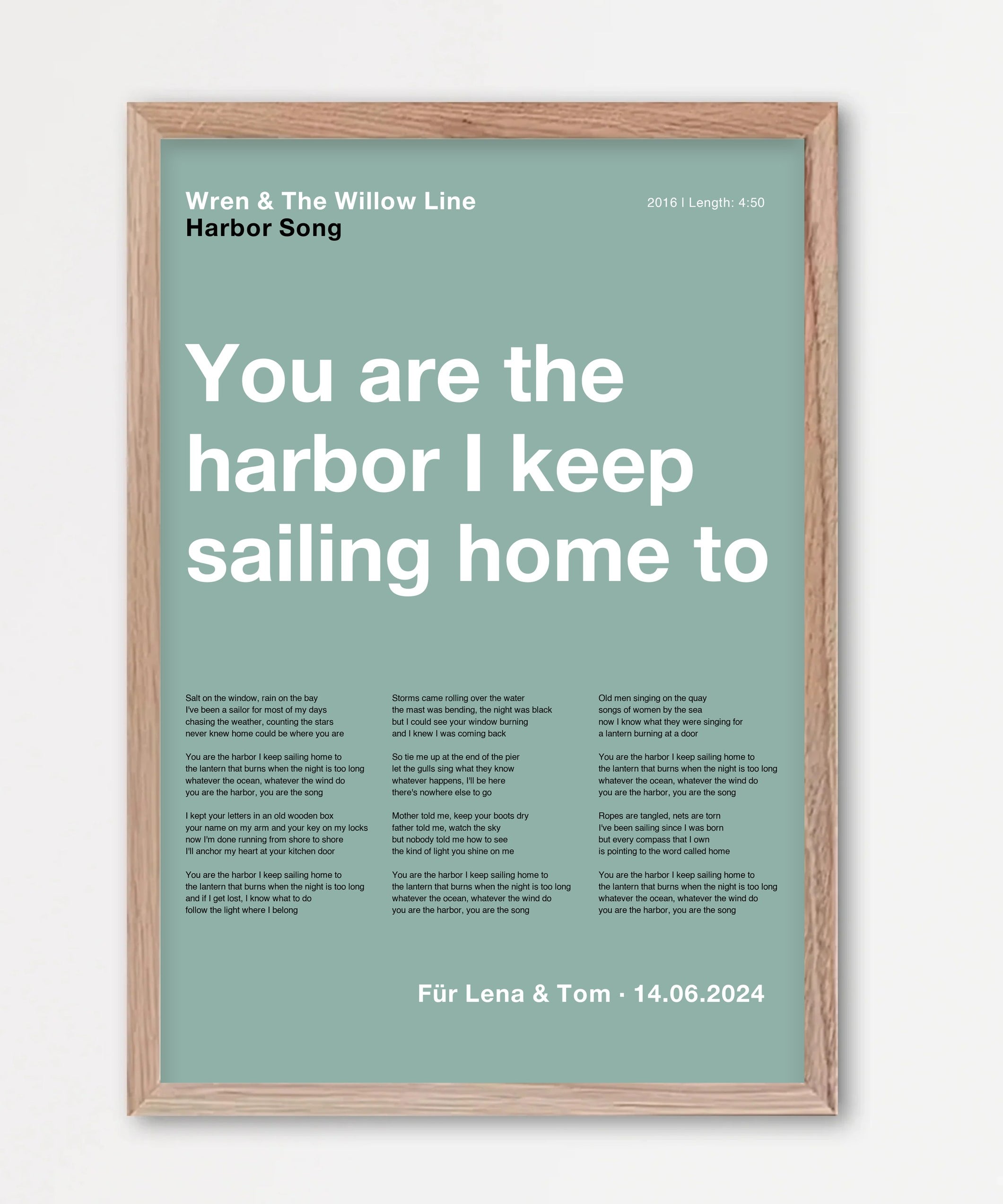 Personalisiertes Songtext-Poster mit Wunschzitat, Design 4 in Grün – Echtholzrahmen Natur