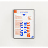 Personalisiertes Songtext-Poster mit Wunschzitat, Design 7 in WeiÃŸ – Raumansicht